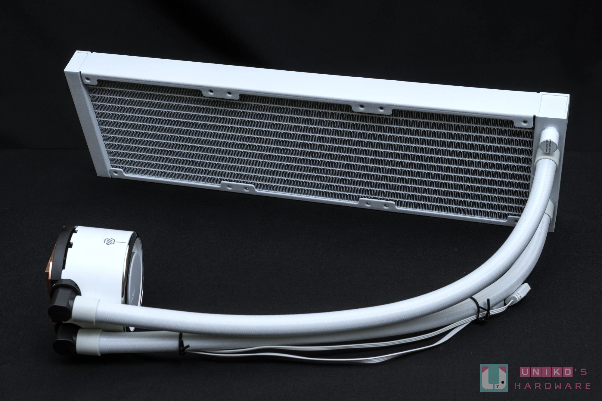白色新潮流！ MSI MAG CORELIQUID E360 WHITE 水冷散热器开箱评测