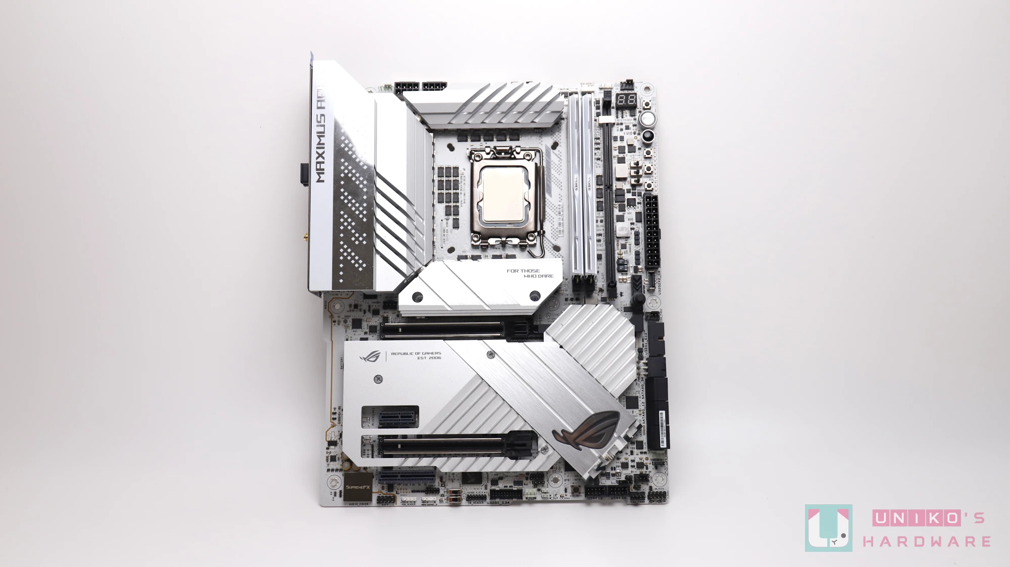 ROG MAXIMUS Z790 APEX 超上 DDR5-8533！ 芝奇幻锋戟 Trident Z5 RGB DDR5-8000 内存开箱评测