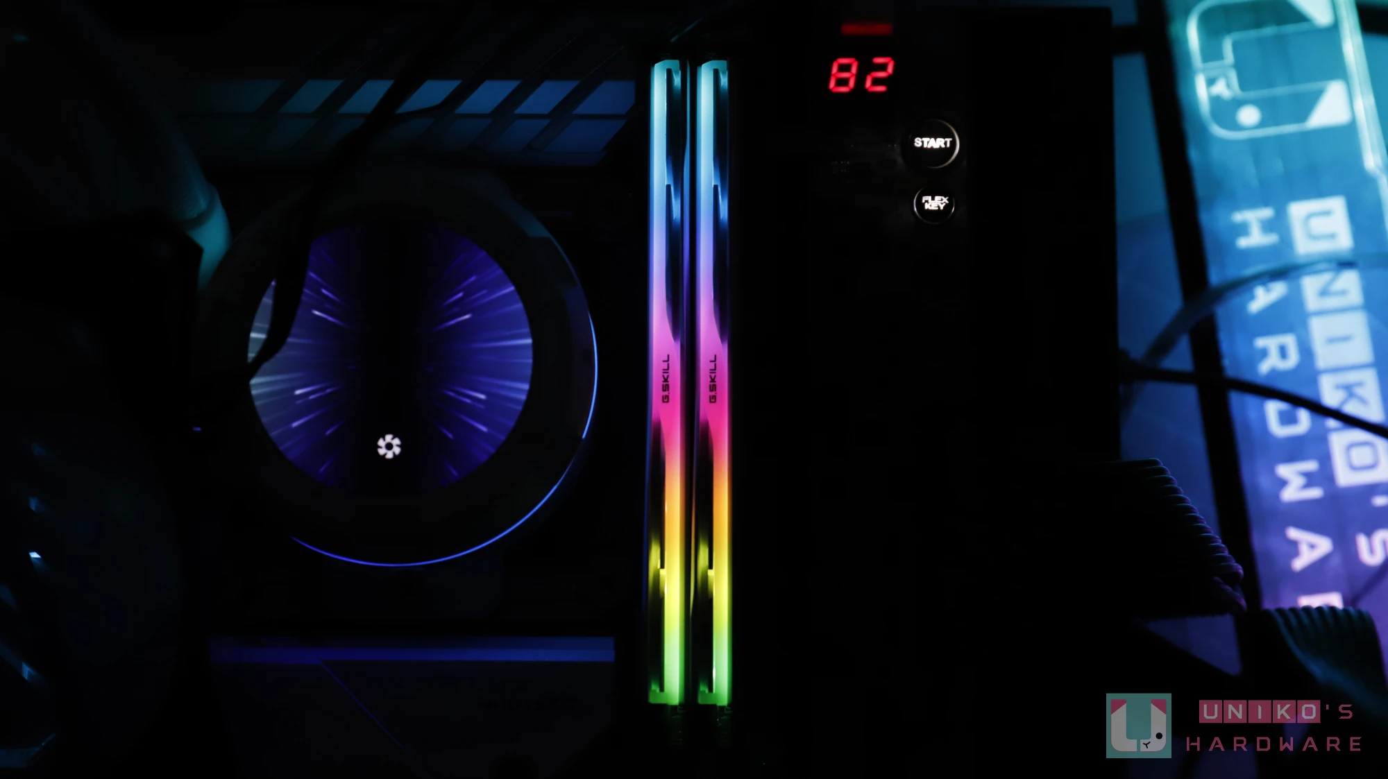 ROG MAXIMUS Z790 APEX 超上 DDR5-8533！ 芝奇幻锋戟 Trident Z5 RGB DDR5-8000 内存开箱评测