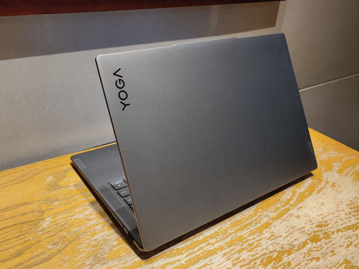 轻薄高效专业创作型笔电Lenovo Yoga Pro 7i开箱分享