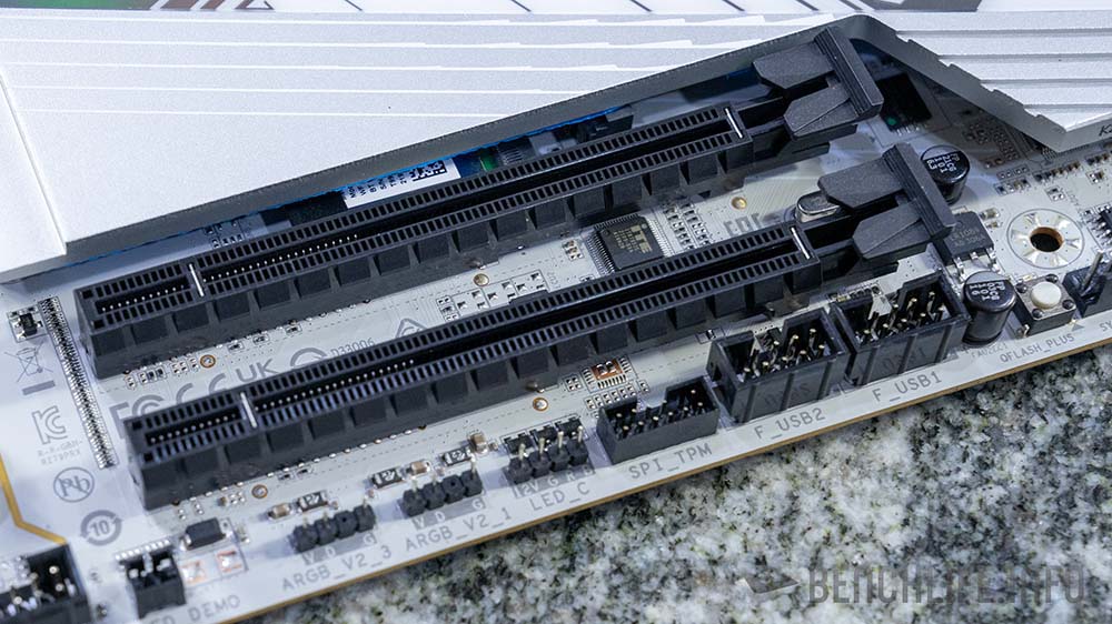 开始为 Raptor Lake-S Refresh 做准备，GIGABYTE Z790 AORUS PRO X 主板预览