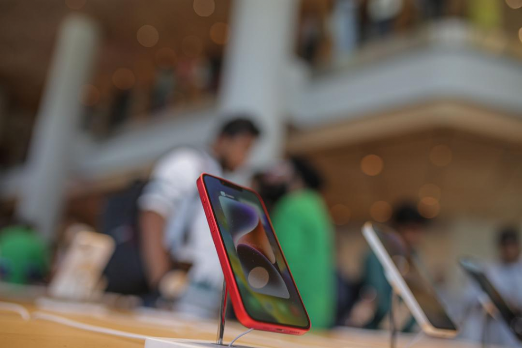 全球手机销量连续8个季度下滑！ 苹果iPhone市占创同期新高