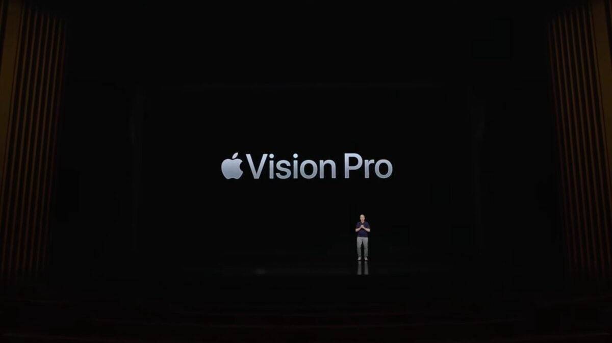 【WWDC 2023】Apple 头戴显示器 Vision Pro 推出，支持 AR/VR 切换，售价 3499 美元