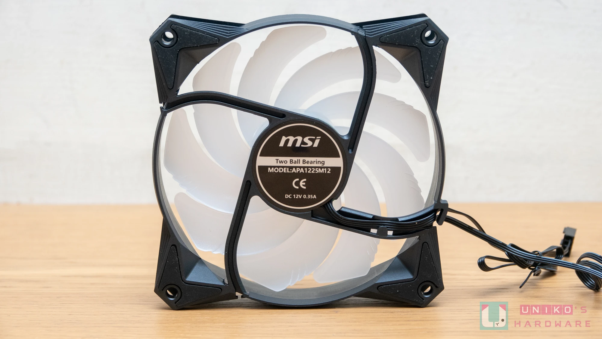 高性价比！ MSI MAG CORELIQUID M360 一体式水冷开箱测试