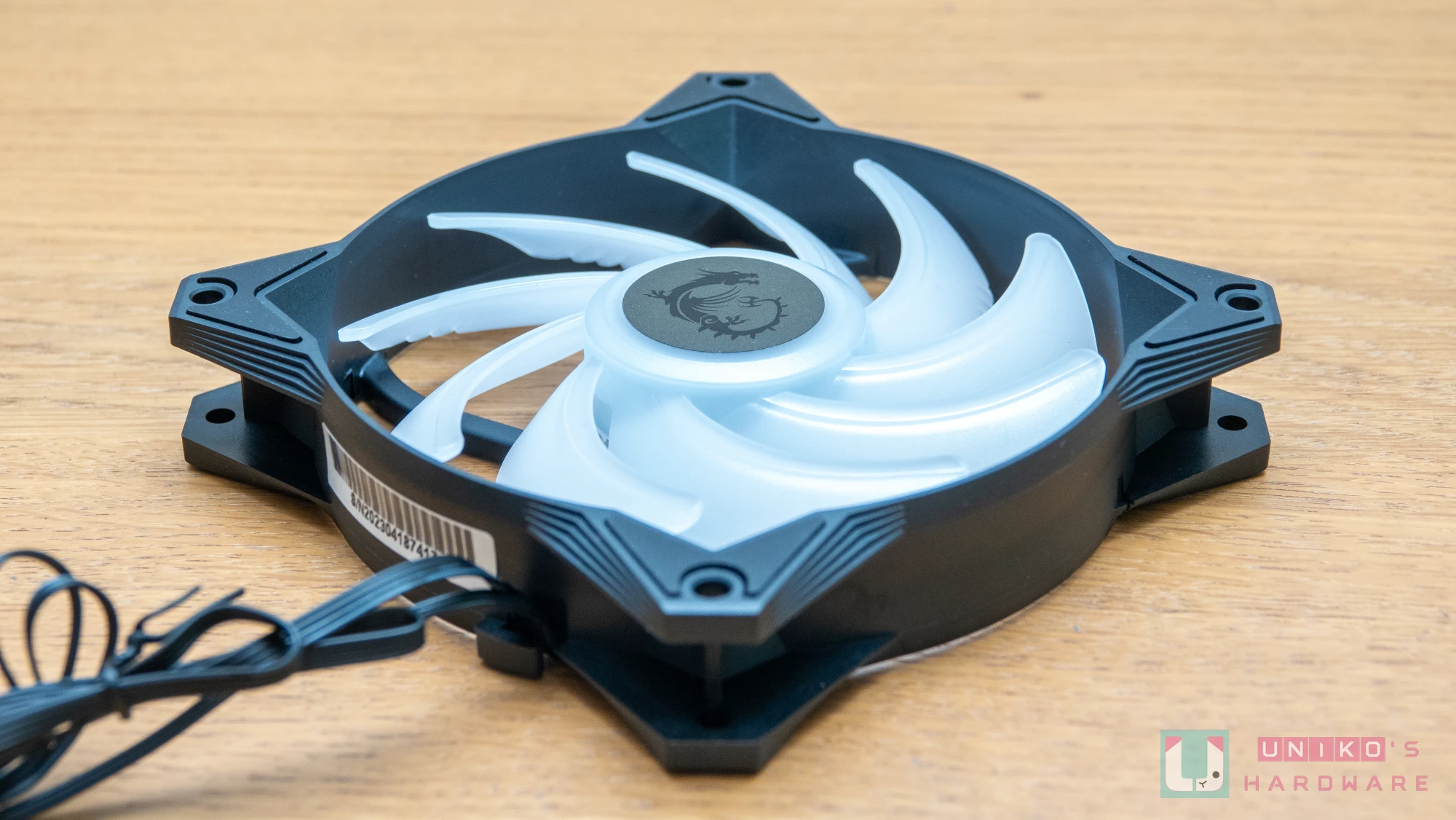 高性价比！ MSI MAG CORELIQUID M360 一体式水冷开箱测试