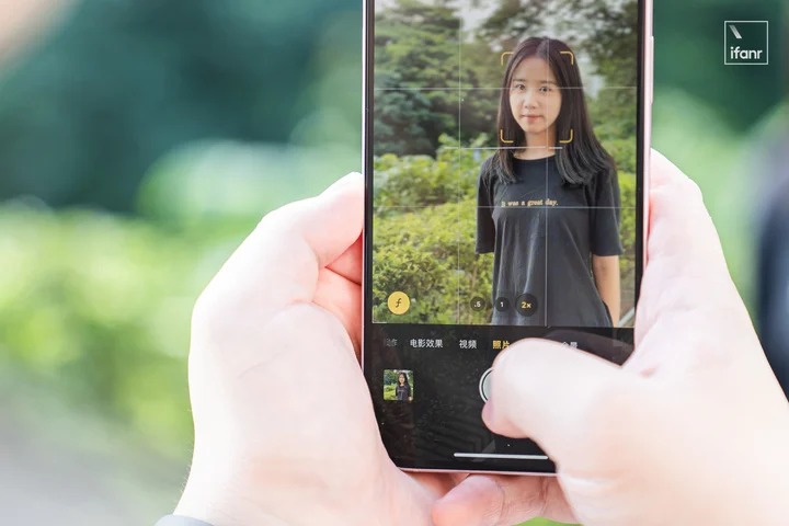 iPhone 15 首发开箱体验：最实在的一款标准版 机型 第15张