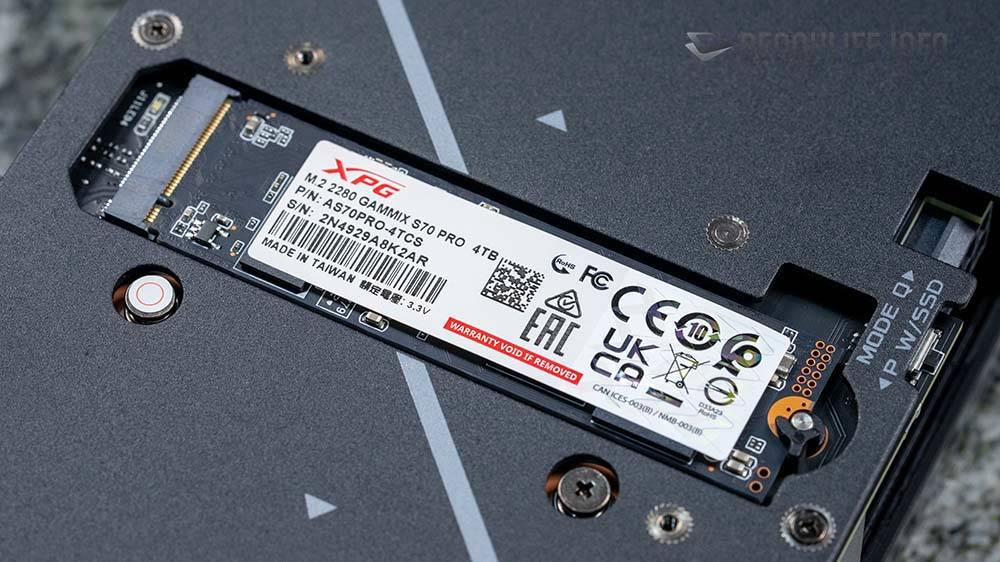 拥有 M.2 SSD 插槽的显卡，ASUS Dual GeForce RTX 4060 Ti SSD 实测