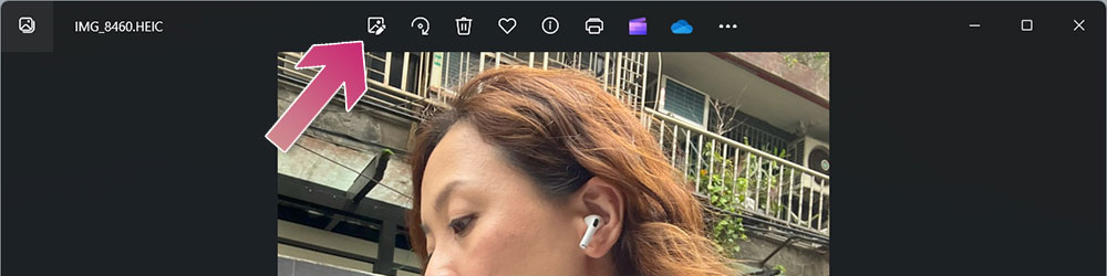 Windows 11 内置「相片」轻松辗压第三方应用的 6 大功能 - 摩榜