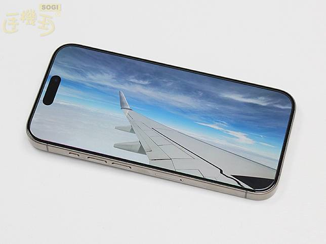 iPhone 16 Pro屏幕尺寸传变大 续航力与储存容量也可能提升