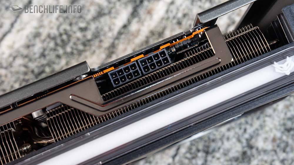 与 GeForce RTX 4070 Super 同台较劲，Sapphire AMD Radeon RX 7900 GRE Nitro+ 实测