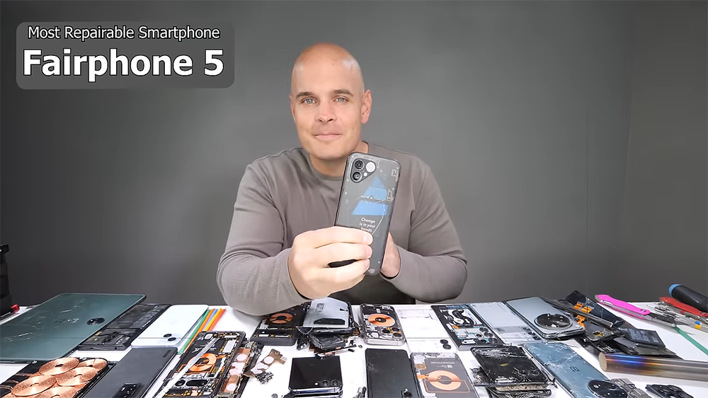 JerryRigEverything 公布 2023 最佳手机耐用度奖项，Pixel 7a 最耐用，iPhone 15 Pro 内部设计最好 - 榜哥