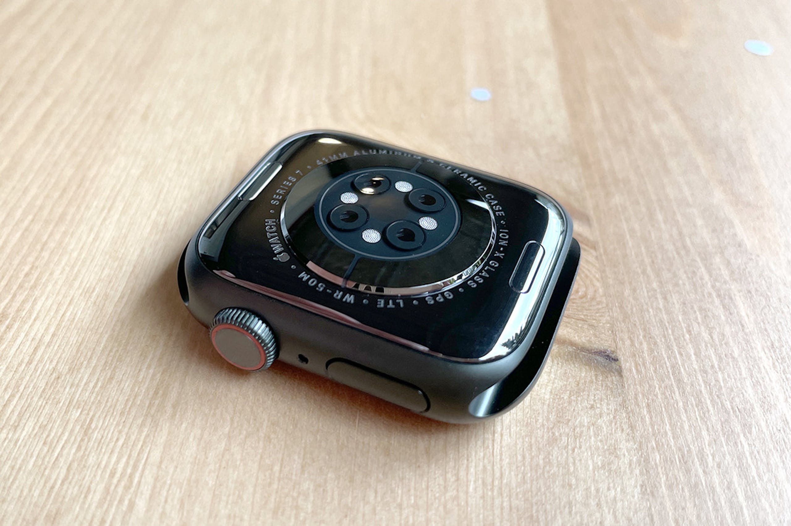 Apple Watch Series 7智能手表评测心得：值不值得你隔代升级？