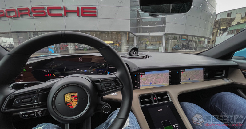 来了！ 新世代 Apple CarPlay 确认将登保时捷与 Aston Martin 车款 - 榜哥