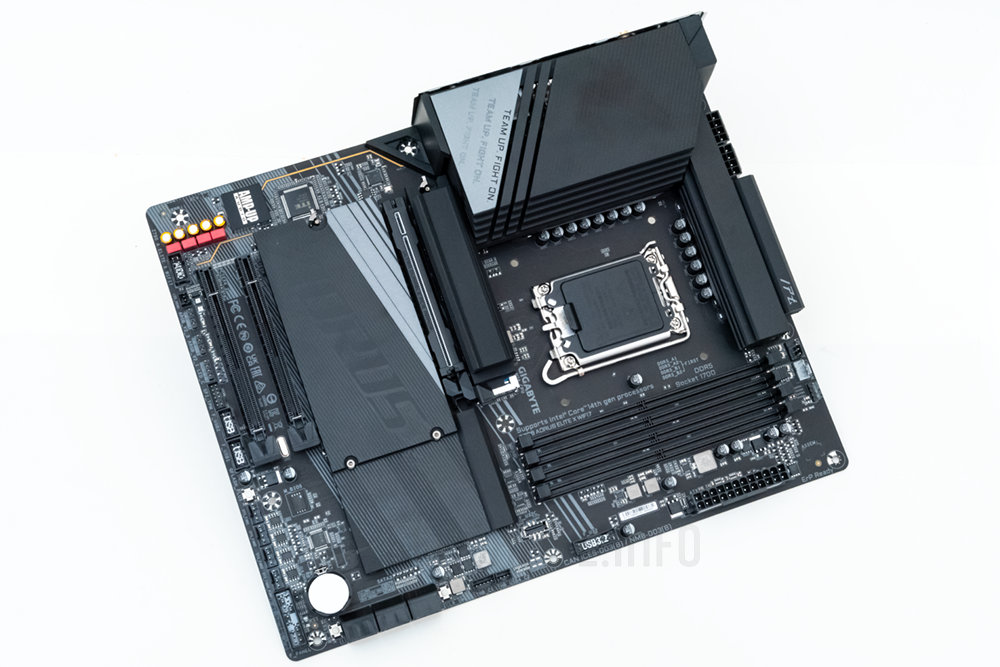 Intel Core i7-14700K 搭配 GIGABYTE Z790 AORUS Elite X WiFi7 实测