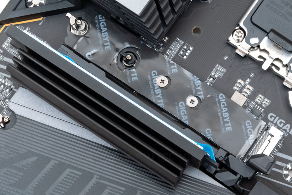 Intel Core i7-14700K 搭配 GIGABYTE Z790 AORUS Elite X WiFi7 实测