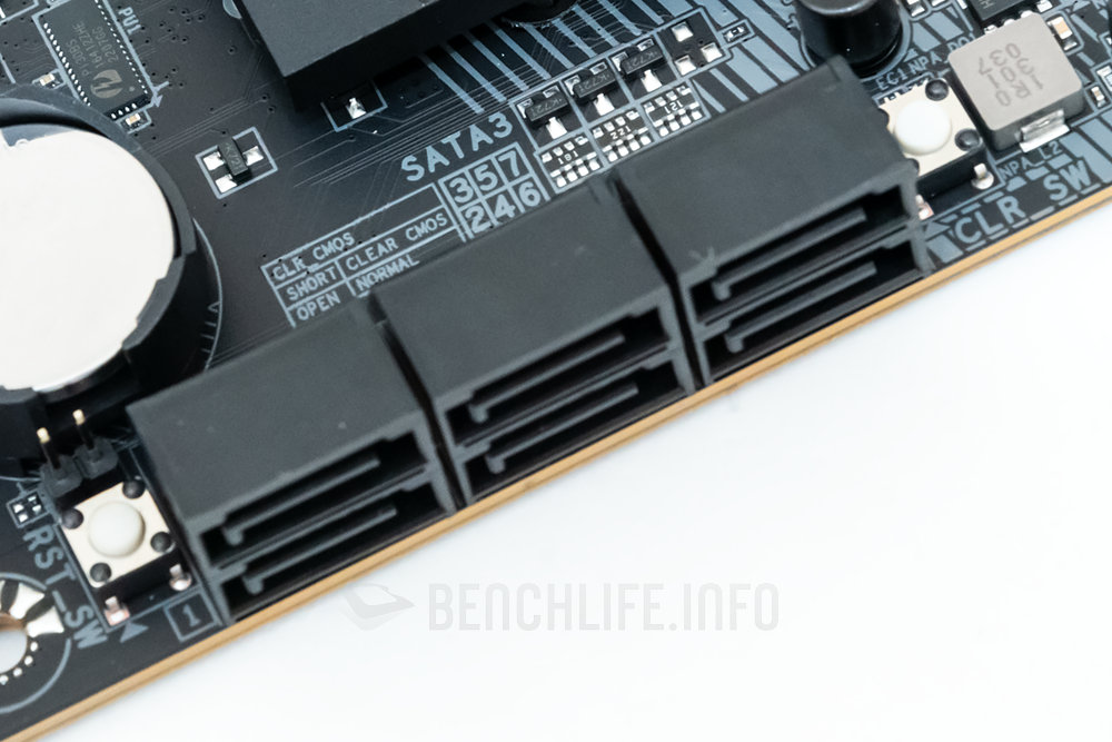 Intel Core i7-14700K 搭配 GIGABYTE Z790 AORUS Elite X WiFi7 实测