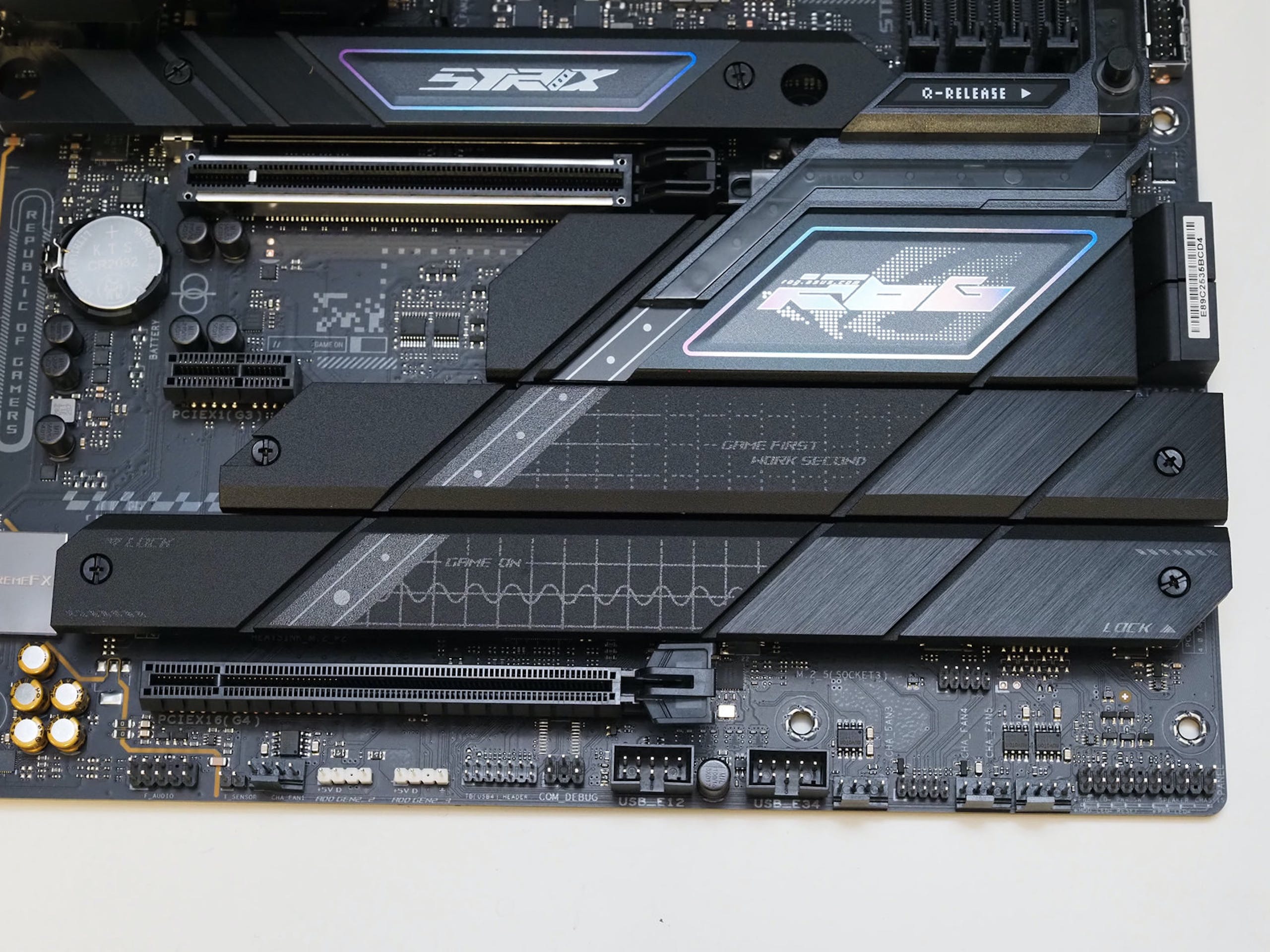 华硕ROG Strix Z790-F Gaming Wi-Fi II主板抢先看，采16+1相供电、支持WE-Fi 7、可装5条M.2 SSD