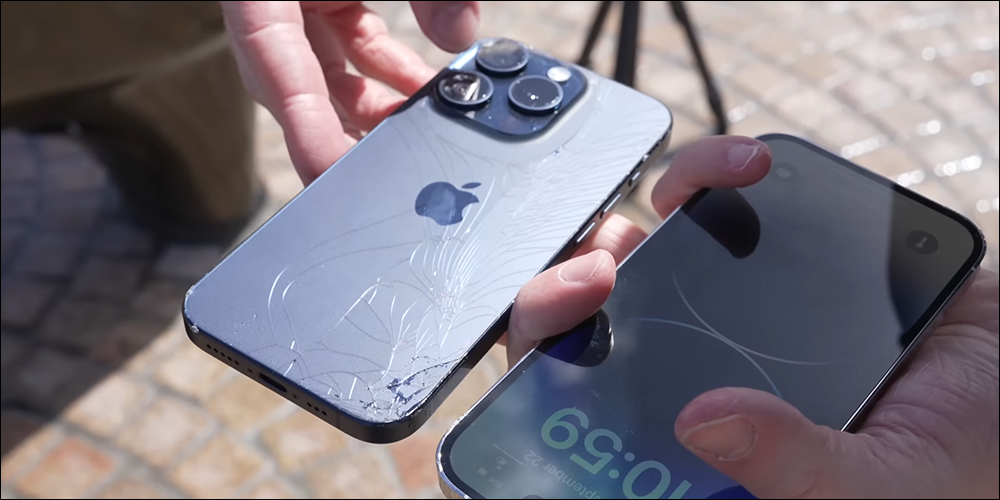 iPhone 15 Pro全球首摔测试，新的弧形边缘钛金属中框似乎不太耐用 - 榜哥