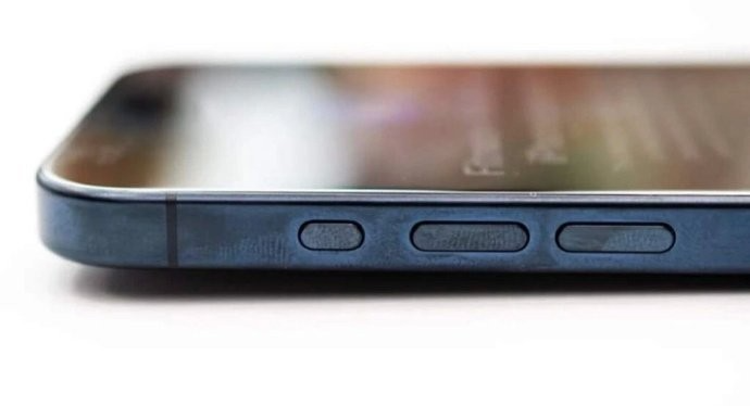 体验者爆料iPhone15 Pro系列存在变色和指纹问题