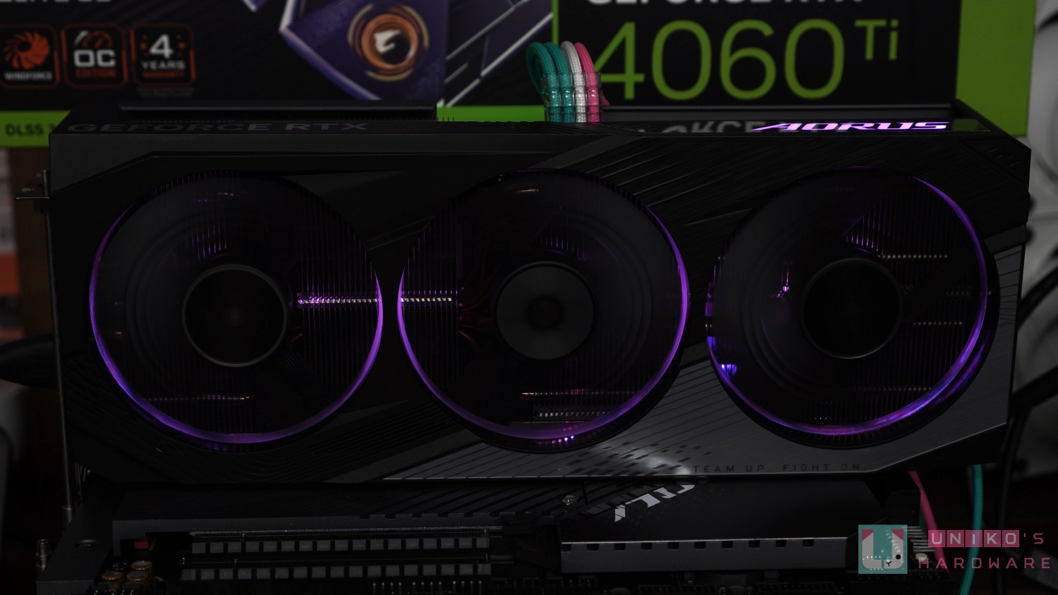 AORUS GeForce RTX 4060 Ti ELITE 8G 显示卡评测开箱，神鹰就是帅！