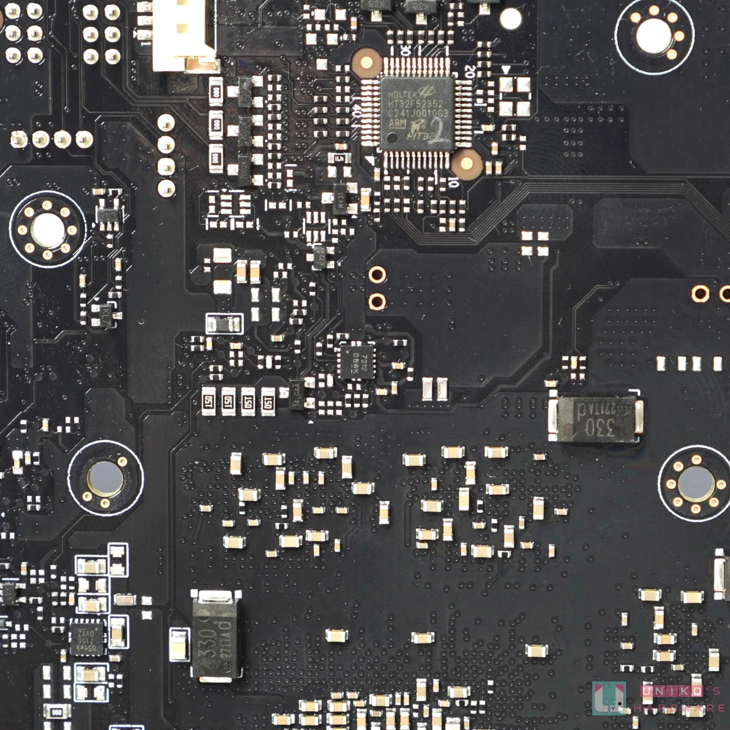 AORUS GeForce RTX 4060 Ti ELITE 8G 显示卡评测开箱，神鹰就是帅！