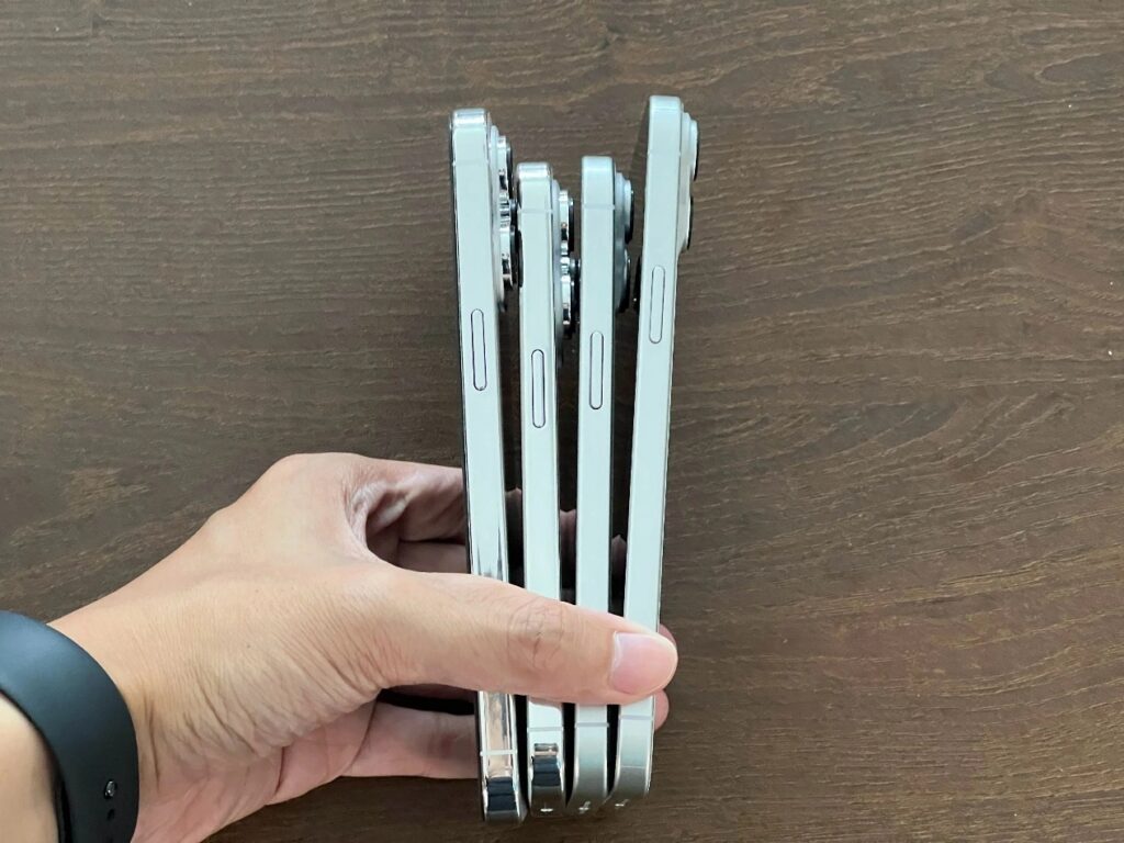 iPhone 15系列模型机曝光：全系Type-C！边框更窄，Pro版独享固态静音键！