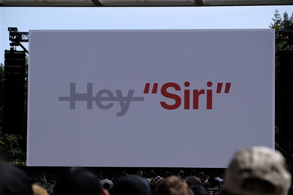 iOS 17正式发布！可隔空取手机号+语音助手 “hey Siri”变“Siri”+横屏待机模式！