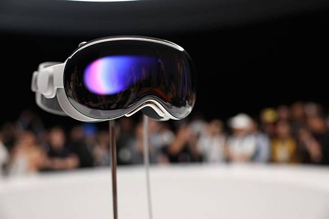 体验 Apple Vision Pro 两个月后：未如预期般彻底改变生活