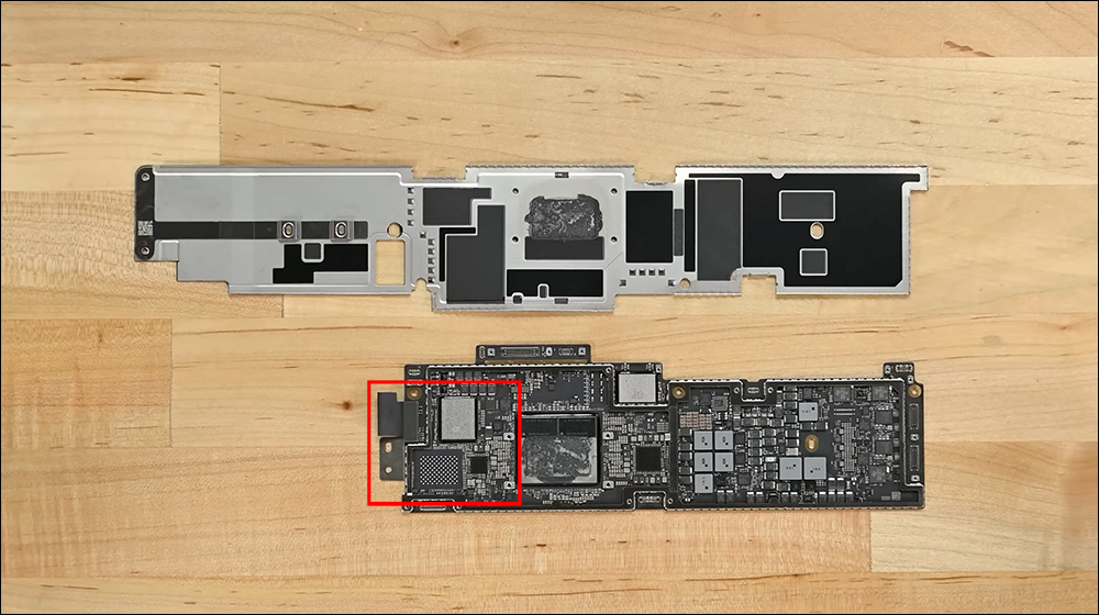 iFixit 拆解 M3 MacBook Air，揭示内部 1 关键变化令读写效能大幅提升 - 摩榜