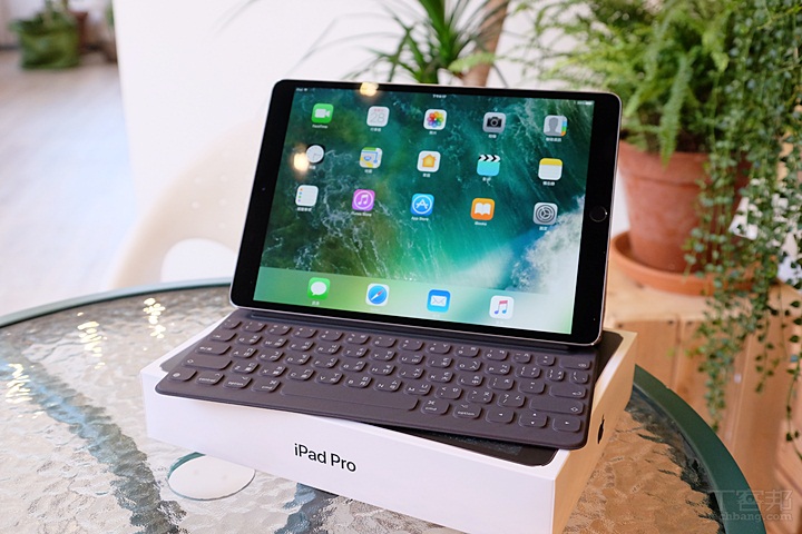 iOS 18 支持 24 款 iPhone 机型曝光：iPhone XS、iPhone XS Max、iPhone XR 将会是最后一次更新？