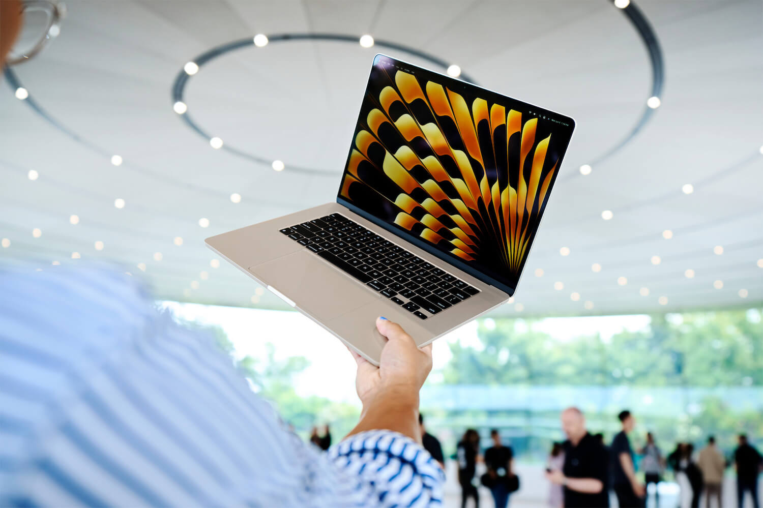 2024年iPhone不再是主角？ 穿戴式装置成为产品策略的重心？！