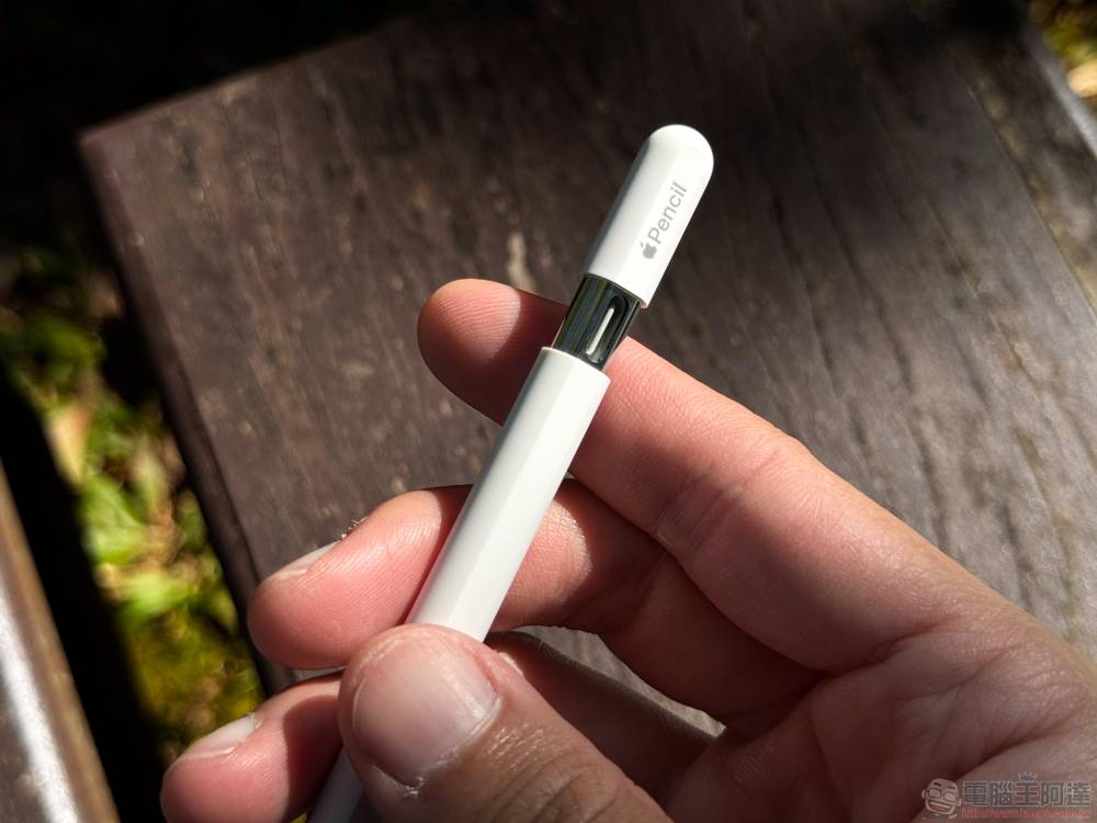 Apple Pencil （USB-C） 开箱体验：应用的分歧，妙妙的定位 - 榜哥