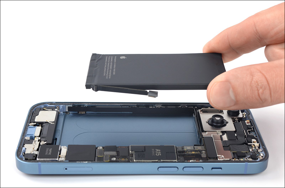 iPhone SE 4 传闻将沿用 iPhone 14 的电池，续航表现有望大幅提升、成为历代最持久的 iPhone SE！ - 榜哥