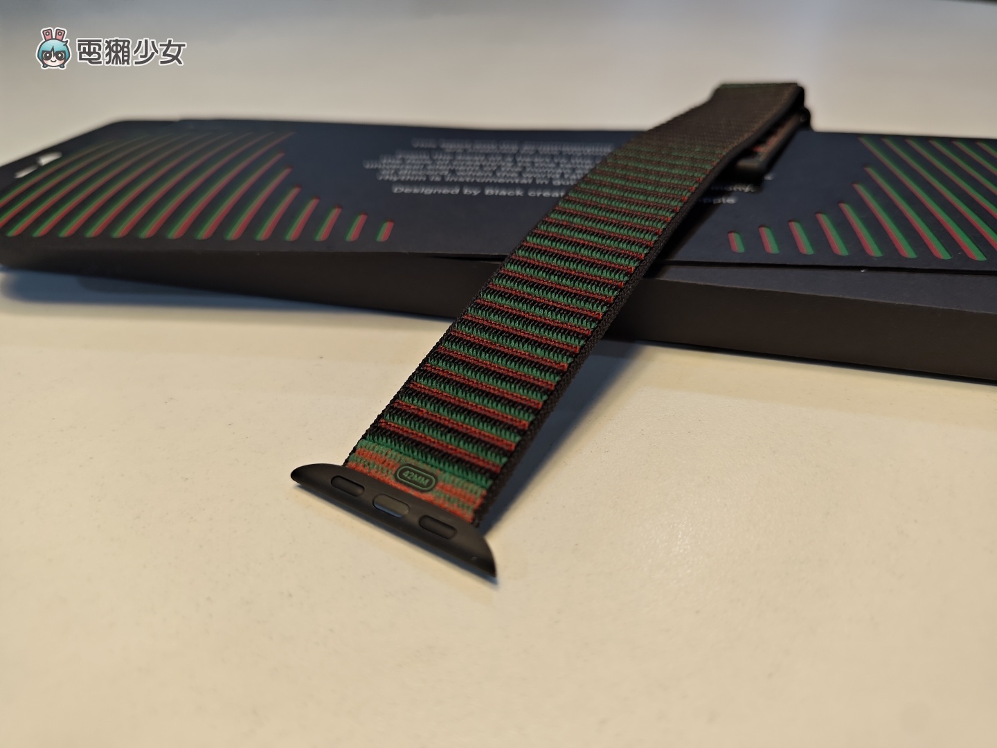 向黑人历史月致敬！ Apple Watch Black Unity 运动型表环开箱