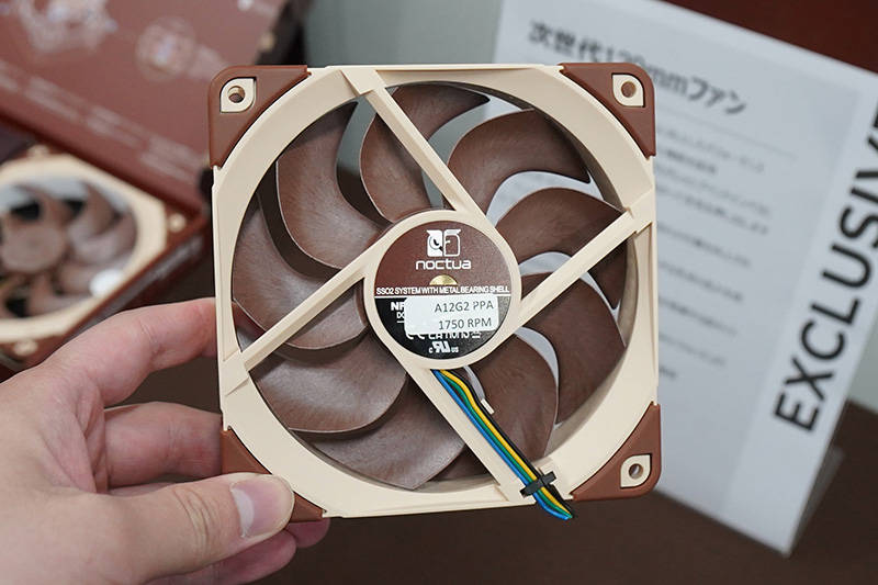 猫头鹰信仰扇 +1！ NOCTUA 展出 NF-A12 G2 风扇