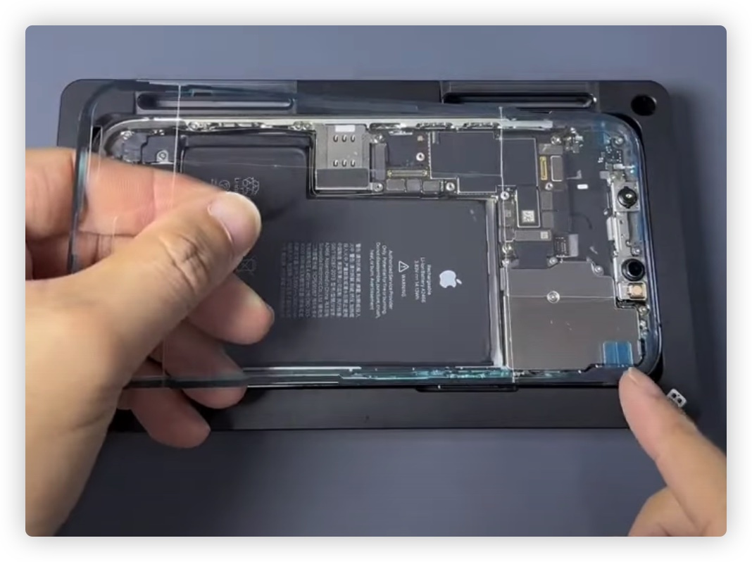 iPhone 换电池以后还有防水吗？还有保修吗？这里告诉你 第3张