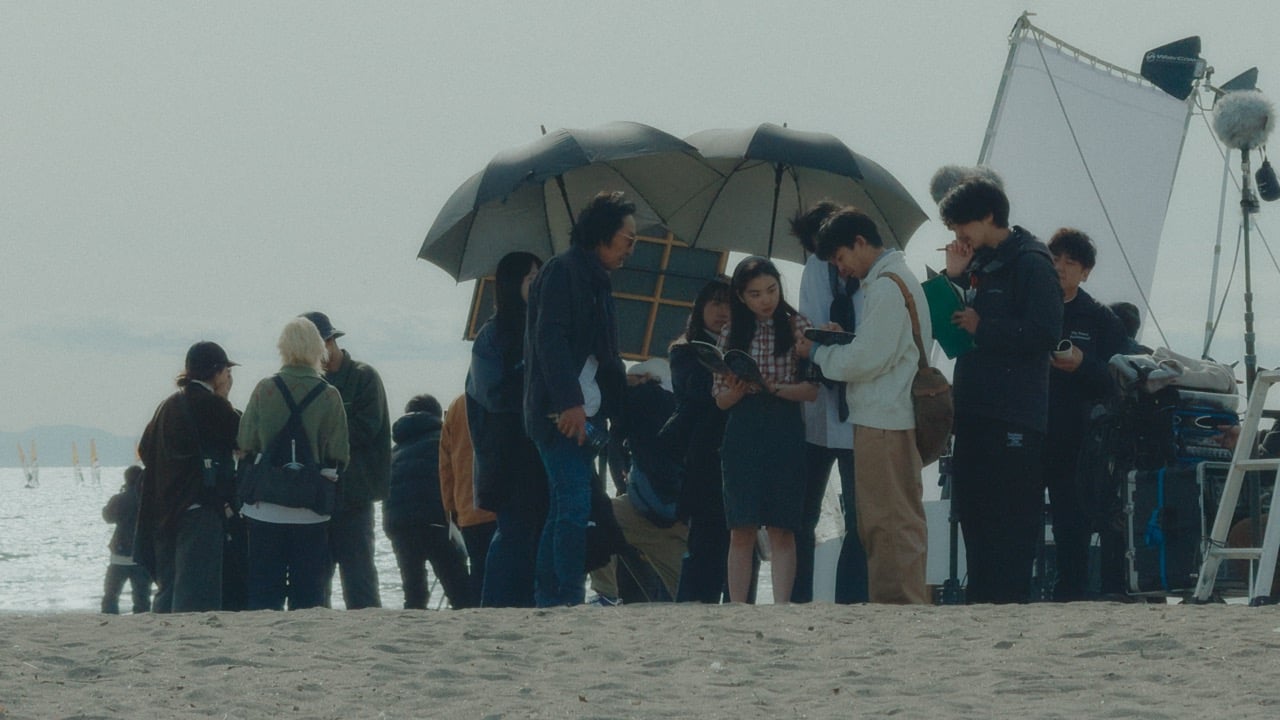 是枝裕和用iPhone 16 Pro拍摄穿越时空爱情短片《Last Scene》，细腻捕捉日常真实之美