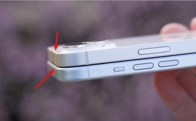 iPhone15手机全部4款模型机开箱！赶紧来看苹果15最新圆角边框的样子 第3张