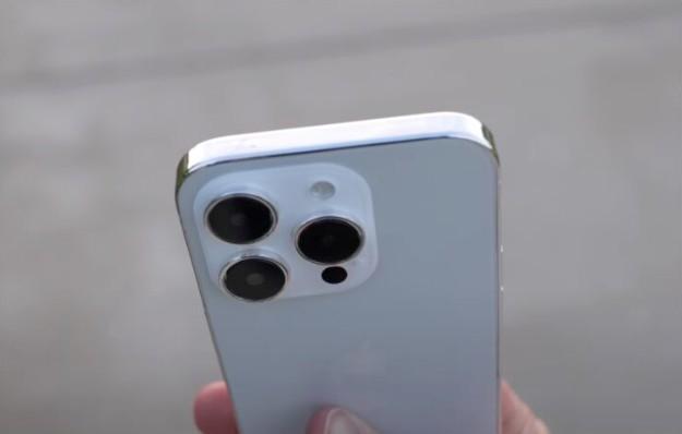 iPhone15手机全部4款模型机开箱！赶紧来看苹果15最新圆角边框的样子 第6张