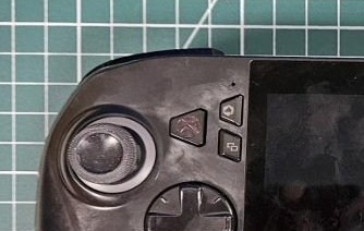 ROG Ally 2 实机照FCC曝光，传言中的XBOX 掌机将在Computex现身？ - 榜哥