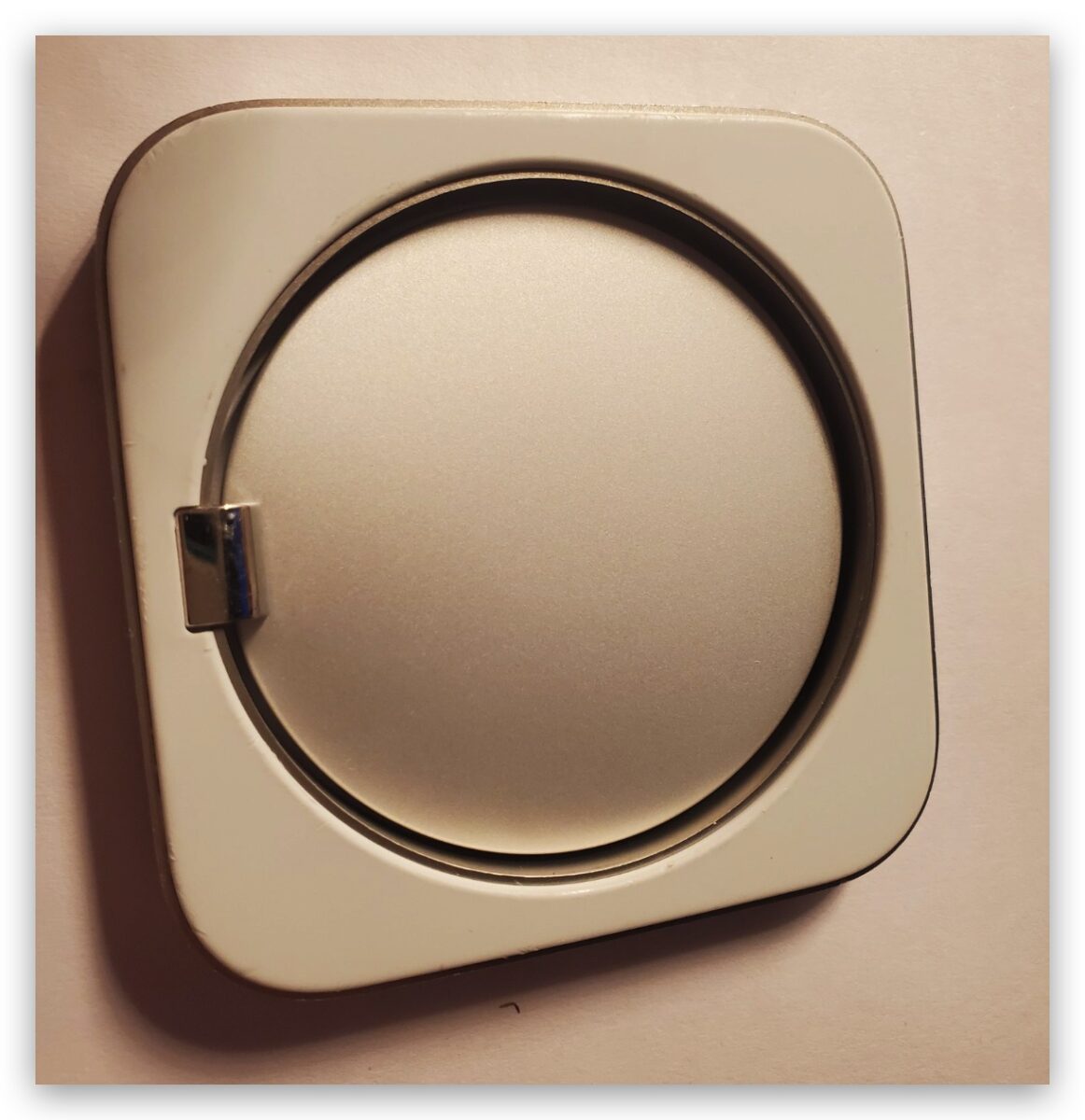 蛮好看的！这款苹果未发布的 MagSafe 充电器照片曝光 第4张