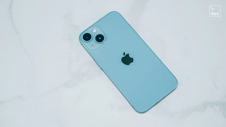 iPhone 14 开箱体验：iPhone 13 的躯壳，向 Pro 看齐的核心效能 第7张