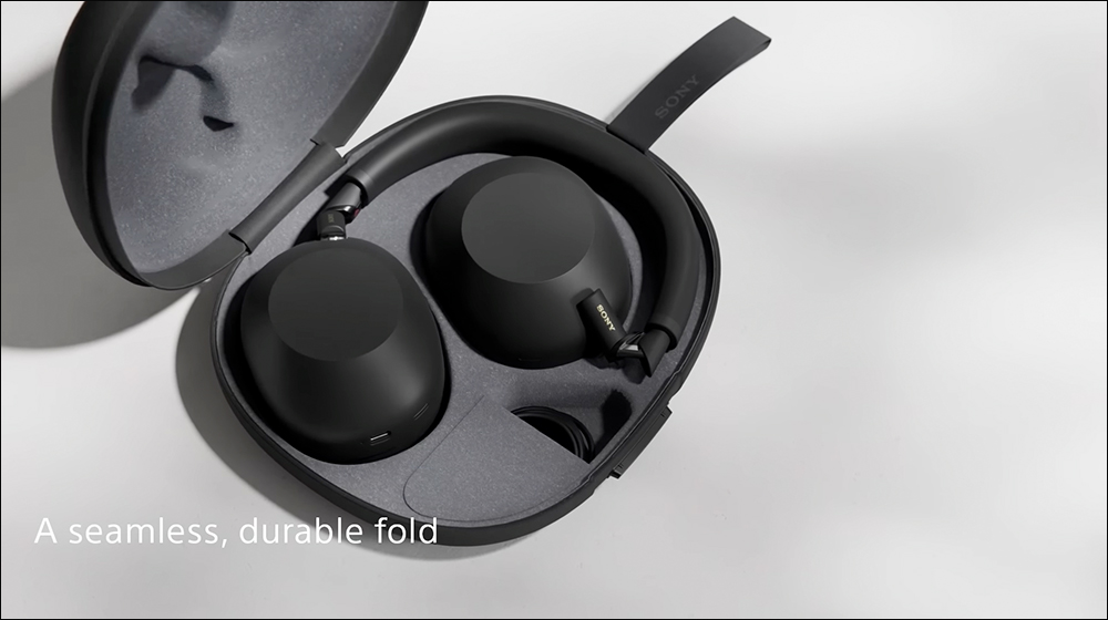 Sony WH-1000XM6 正式登场！ 折叠设计回归、降噪更猛，也支持边充电边听了 - 榜哥
