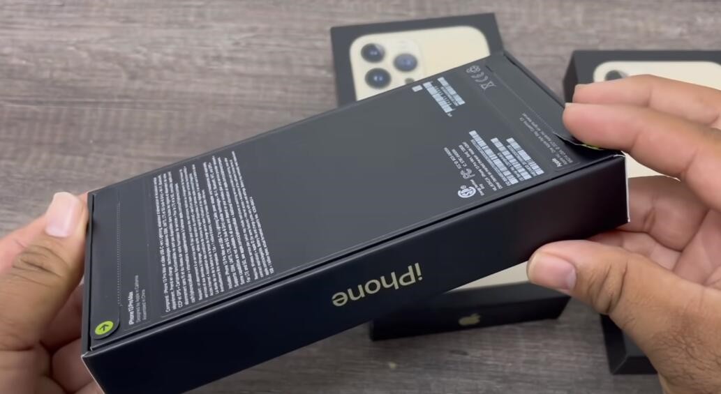 iPhone 14 封条标籤曝光！Pro 机型将首次採用白色外盒包装 第3张