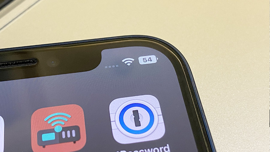 用一天就决定把 iOS 16 电池百分比数字关掉？这 2 大原因造成不方便 第3张