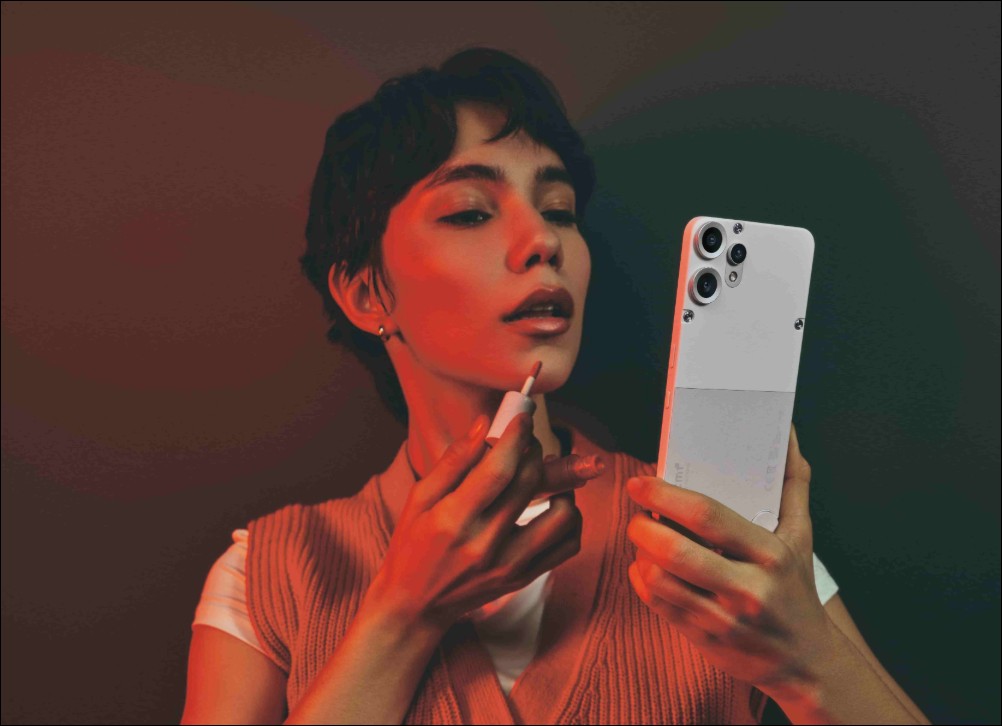 Nothing 推出CMF Phone 2 Pro：色彩、材质、工艺交织的极简美学与智慧升级 - 榜哥