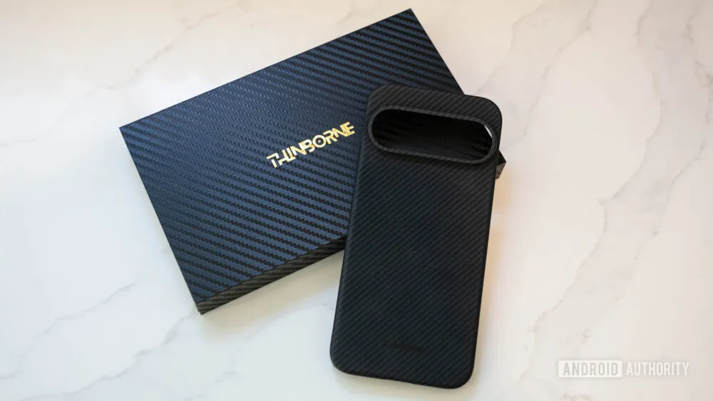 外媒曝光百度Pixel 10 Pro 保护壳，这是跟 Pixel 9 Pro 的比对差异 - 榜哥