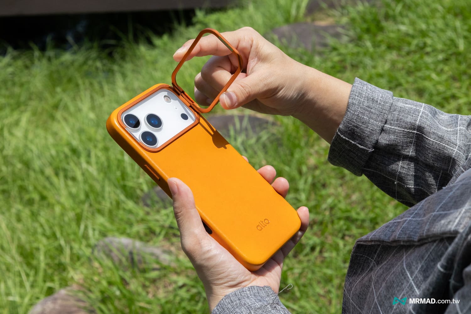 alto Uplop iPhone 17 磁吸皮革手机壳开箱与评价5