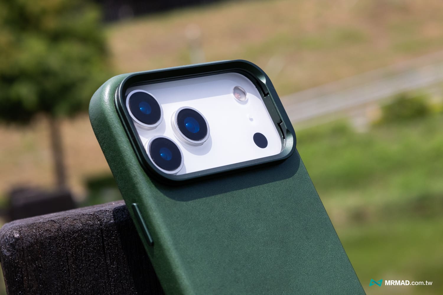 alto Uplop iPhone 17 磁吸皮革手机壳开箱与评价6
