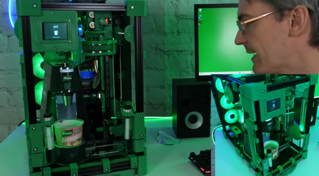 打机煮饭同步完成！ 家乐牌推出「电竞煮面机」，AI自动煮，休息即开饭